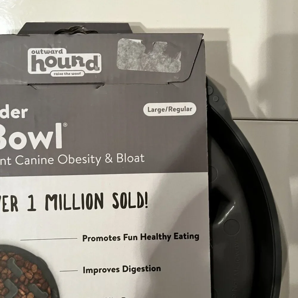 Fun Feeder Slo Bowl - Prevents Canine‎ Obesity &  Bloat (large/new)  (dog bowl)